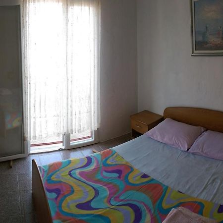 Apartman Knezevic Rukavac (Vis) Exterior foto