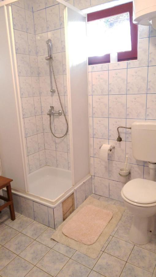Apartman Knezevic Rukavac (Vis) Exterior foto