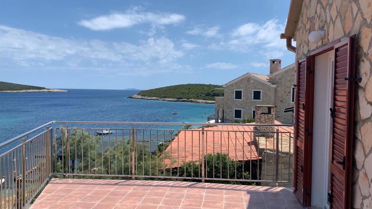 Apartman Knezevic Rukavac (Vis) Exterior foto